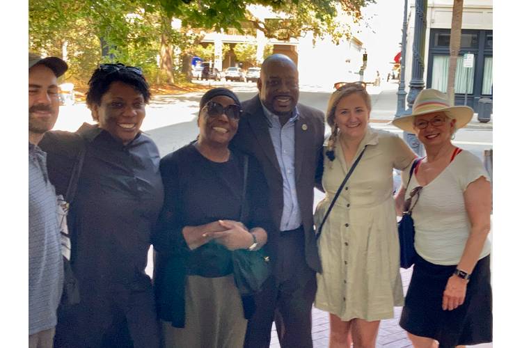 group with the mayor